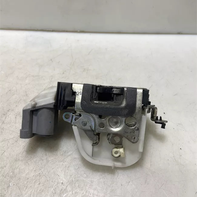 Serratura porta anteriore sinistra