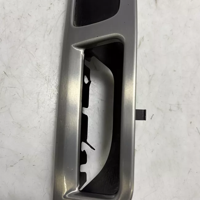 Interruttore alzacristalli porta anteriore