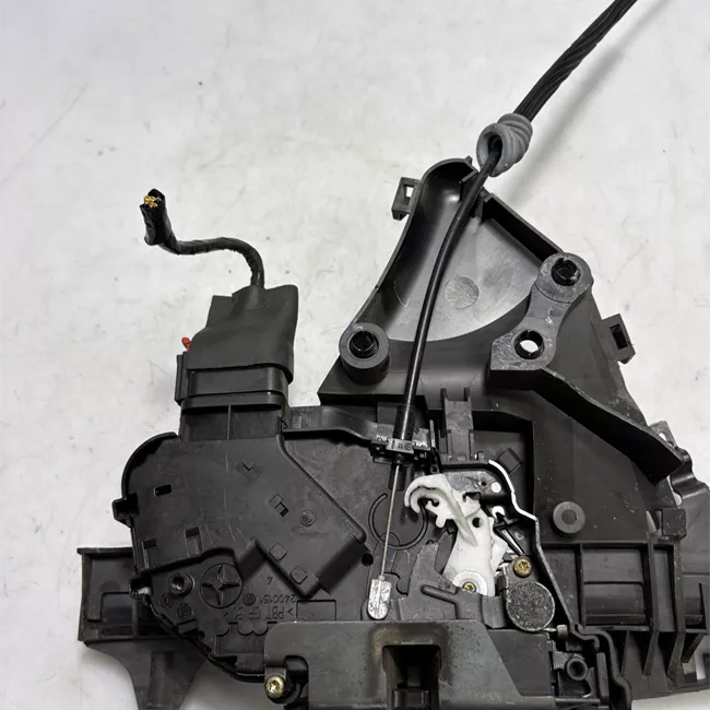 Serratura porta anteriore destra sistema bloccaggio senza chiave