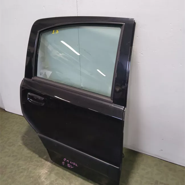 Porta posteriore destra