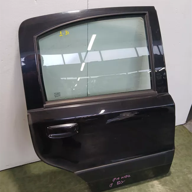 Porta posteriore destra