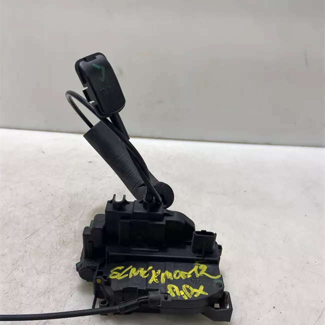 Serratura porta anteriore destra