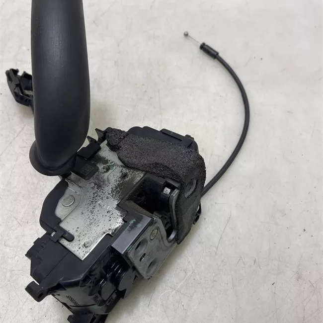 Serratura porta anteriore destra