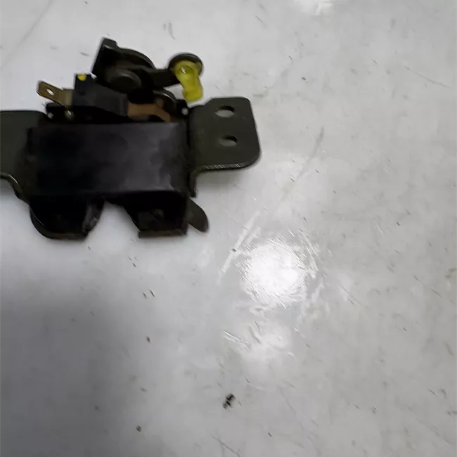 Serratura portello posteriore