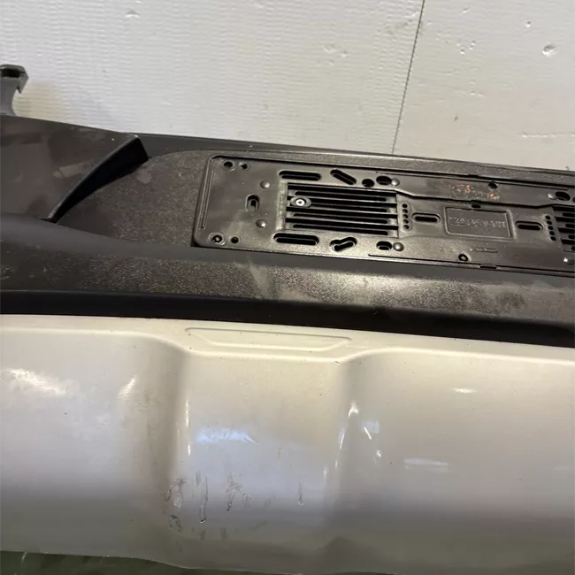 Paraurti posteriore centrale