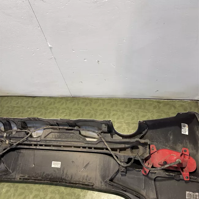 Paraurti posteriore centrale