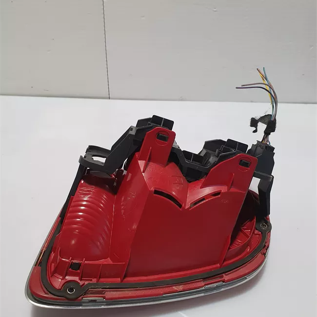 Fanale posteriore destro