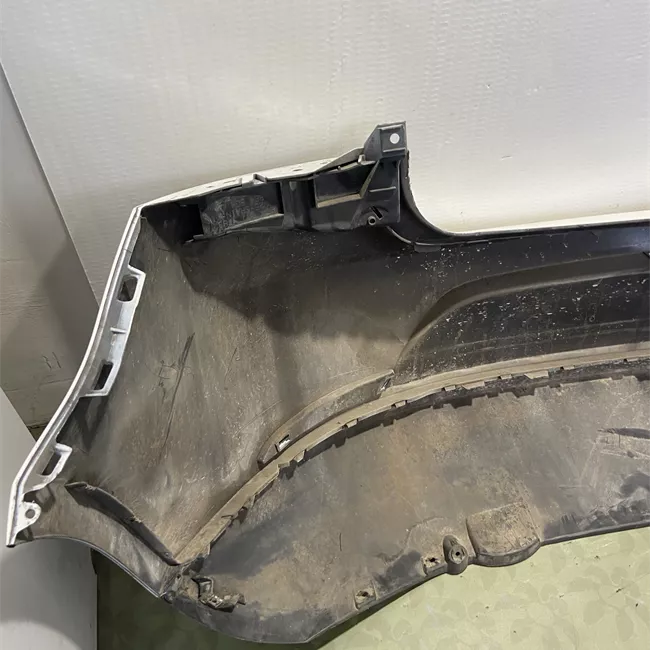 Paraurti posteriore primer