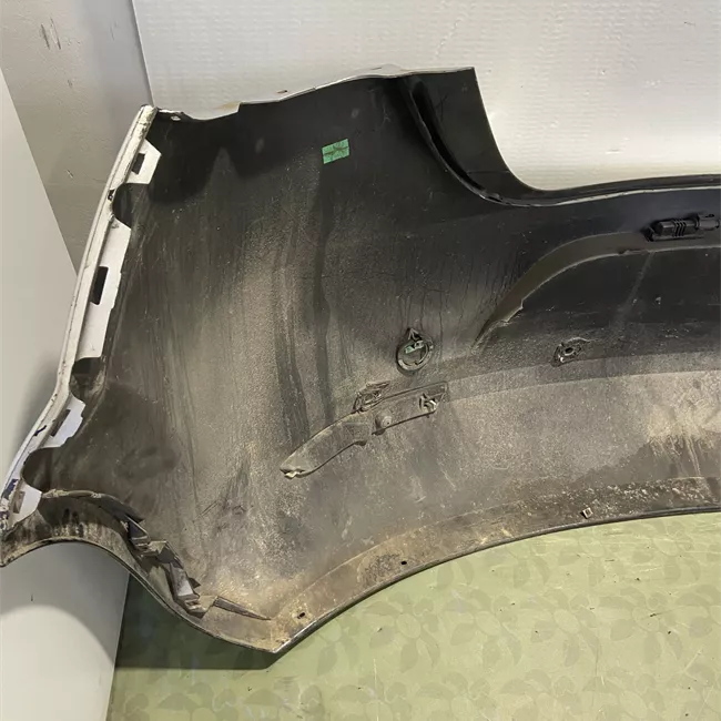 Paraurti posteriore primer