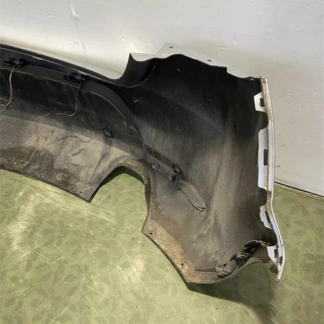 Paraurti posteriore primer