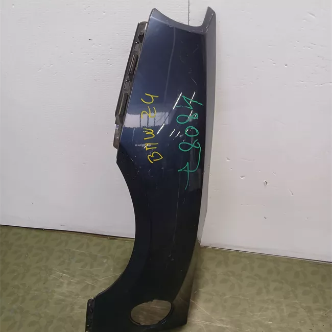 Parafango anteriore sinistro