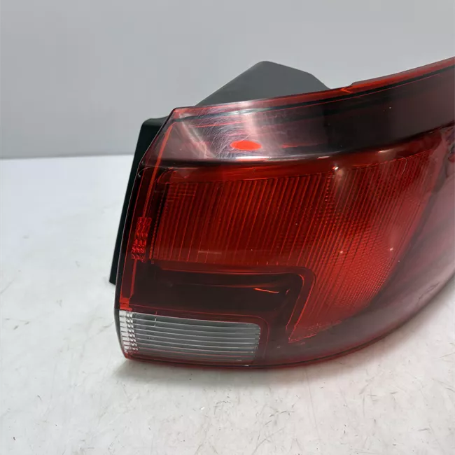 Fanale posteriore parte esterno destro