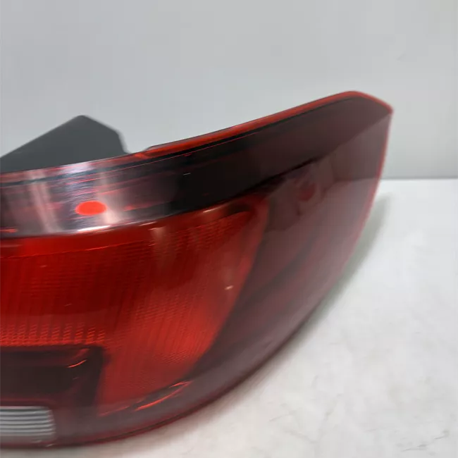 Fanale posteriore parte esterno destro