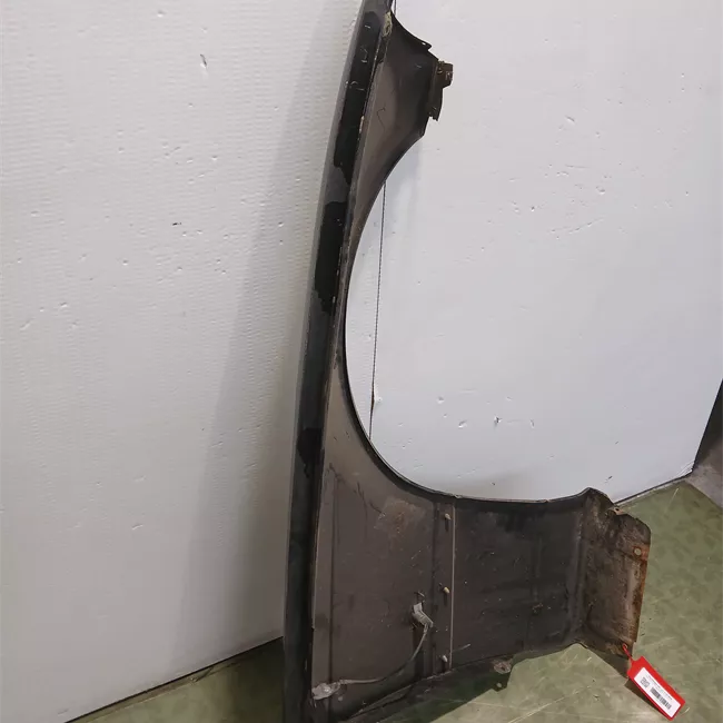 Parafango anteriore sinistro 3.20 M50