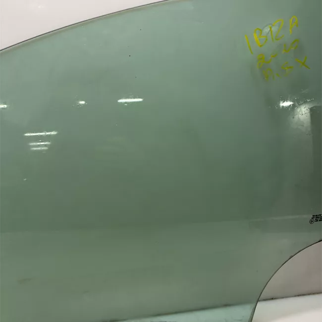 Scendente porta anteriore sinistro verde