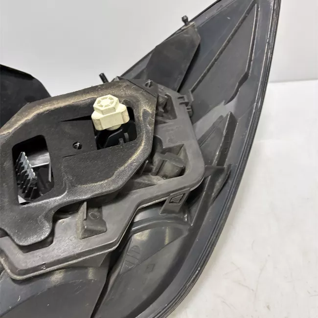 Fanale posteriore sinistro