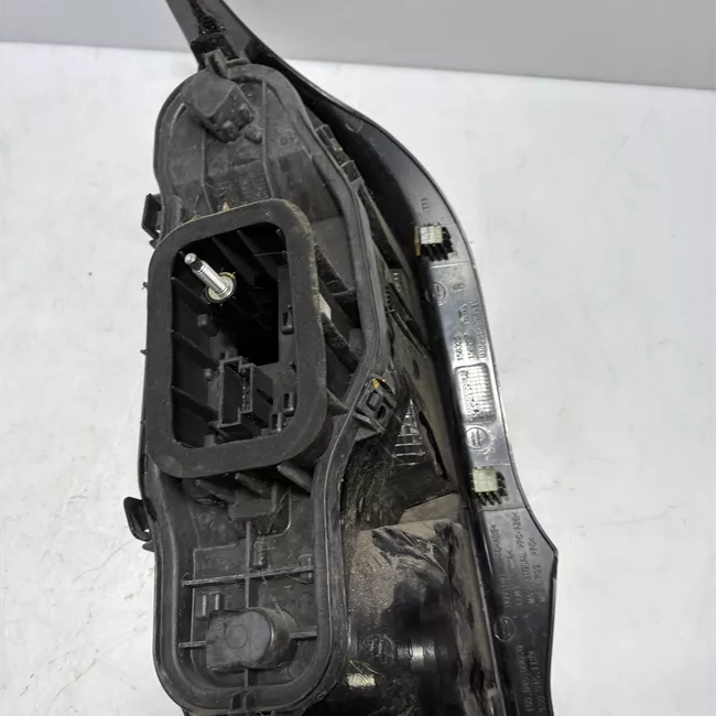 Fanale posteriore destro