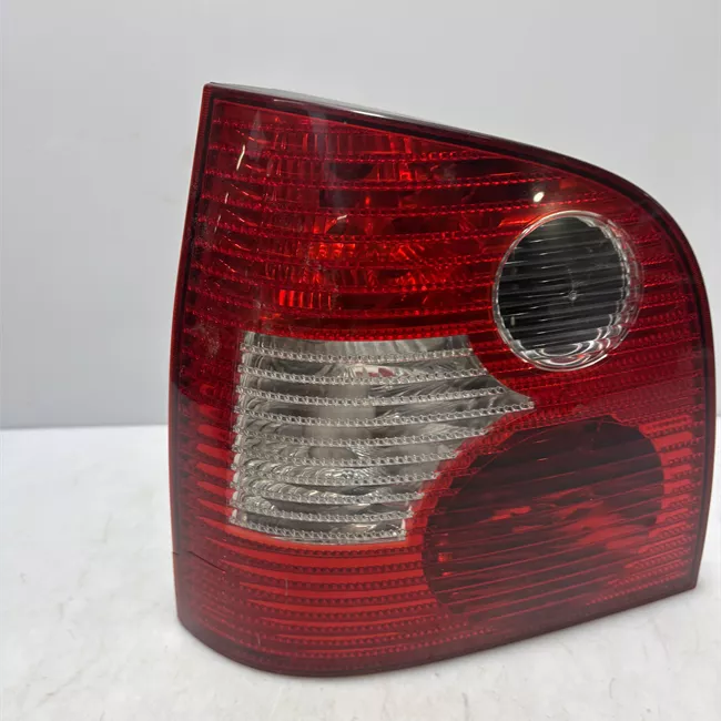 Fanale posteriore sinistro