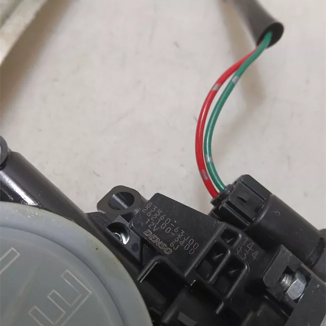 Alzacristallo elettrico porta posteriore sinistro con motorino