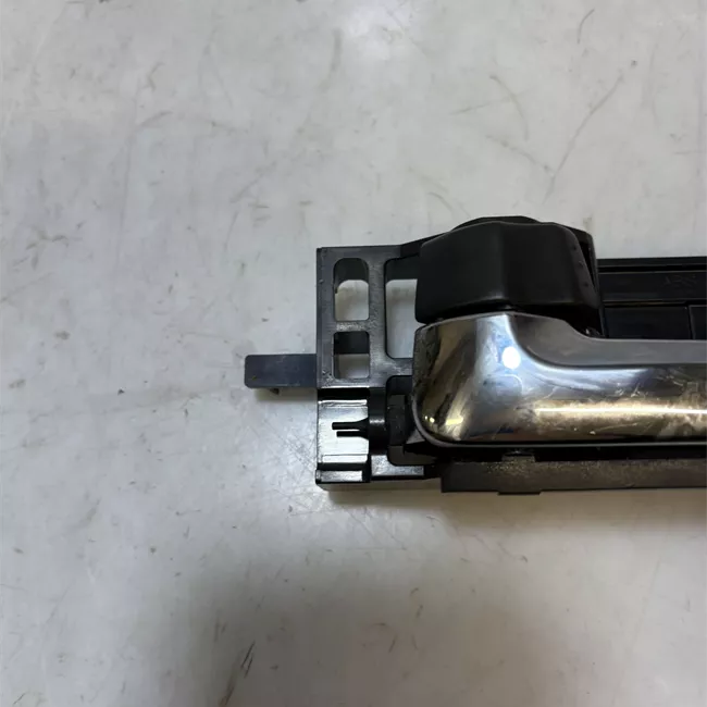 Maniglia interna apertura porta posteriore sinistra GA