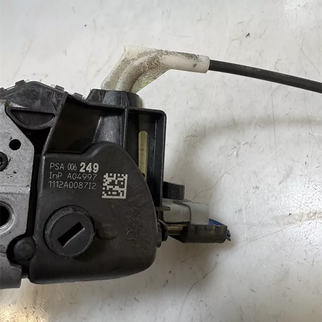 Serratura porta posteriore destra