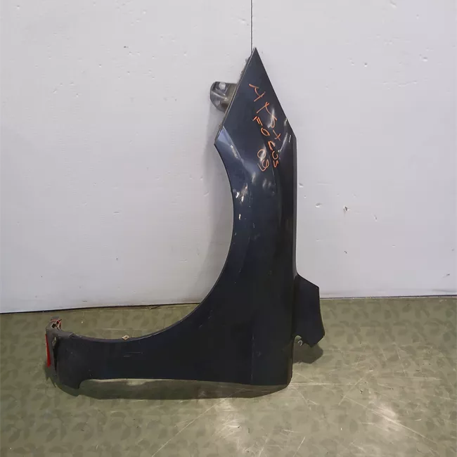 Parafango anteriore destro