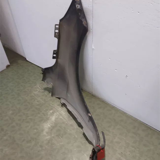 Parafango anteriore destro