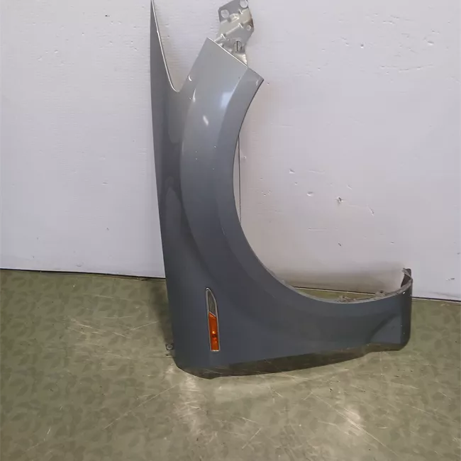 Parafango anteriore destro