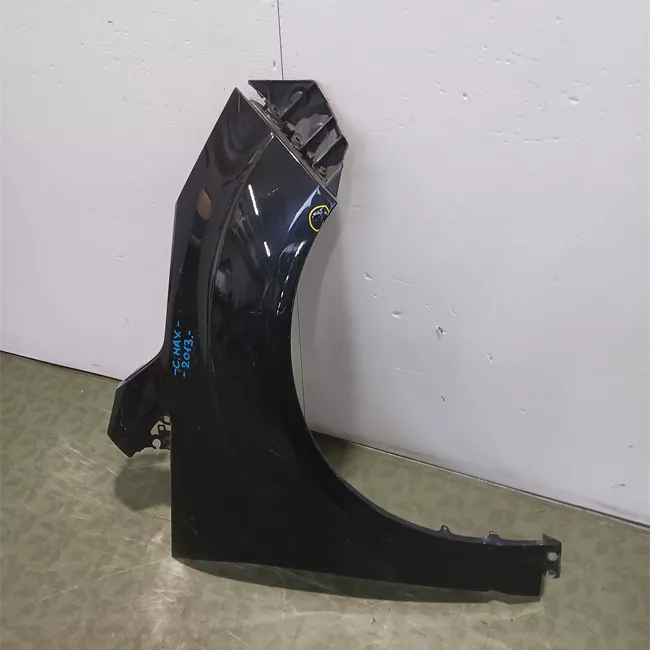 Parafango anteriore destro