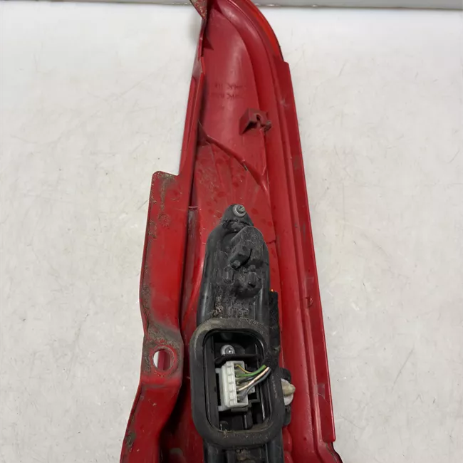 Fanale posteriore sinistro 11/04<