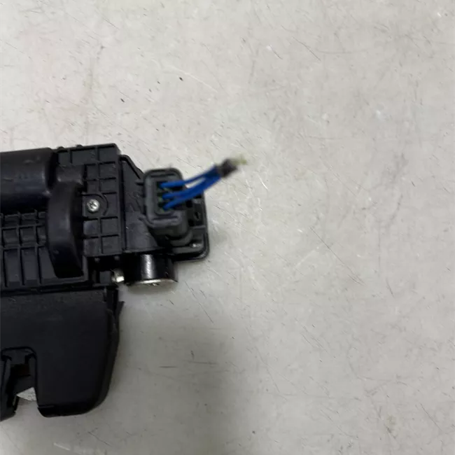 Serratura portello posteriore