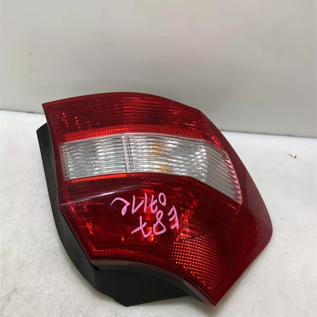 Fanale posteriore sinistro