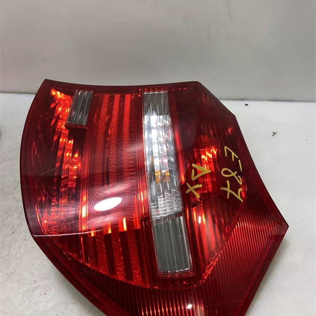 Fanale posteriore destro