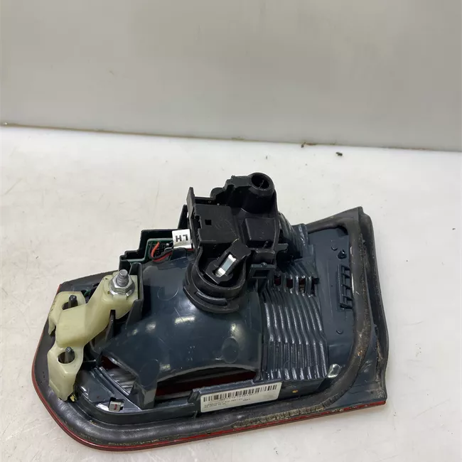 Fanale posteriore parte interno sinistro