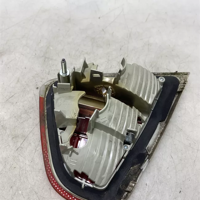 Fanale posteriore parte interno sinistro