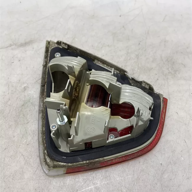 Fanale posteriore parte interno sinistro