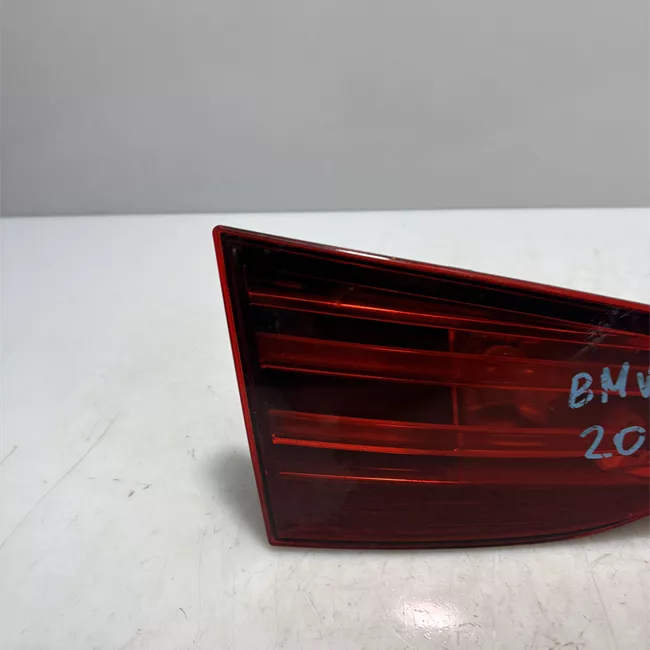 Fanale posteriore parte interno sinistro