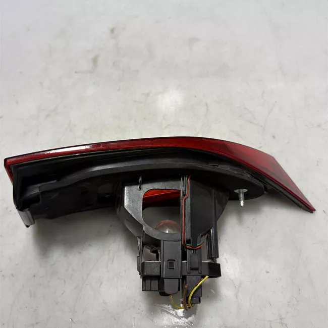 Fanale posteriore parte interno sinistro