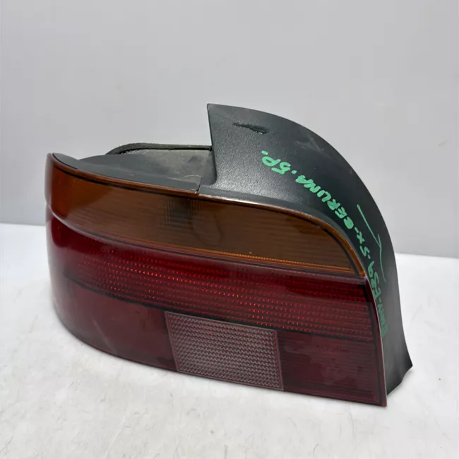 Fanale posteriore sinistro