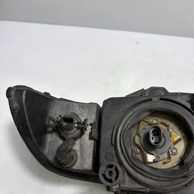 Proiettore destro Fanalino laterale bianco