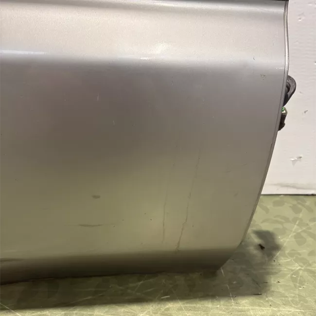 Porta posteriore destra