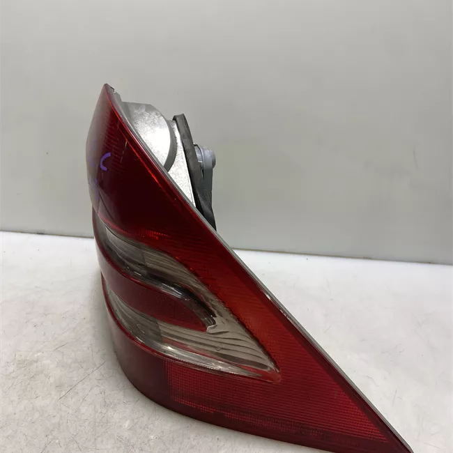 Fanale posteriore destro