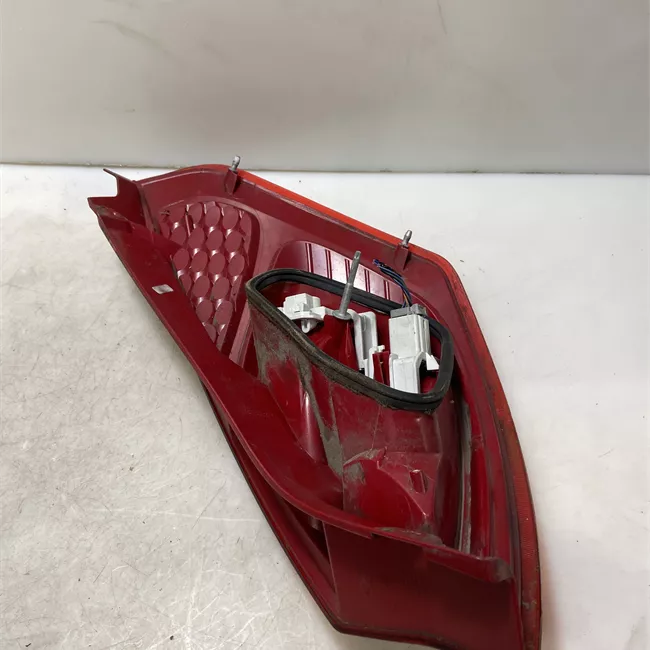 Fanale posteriore sinistro