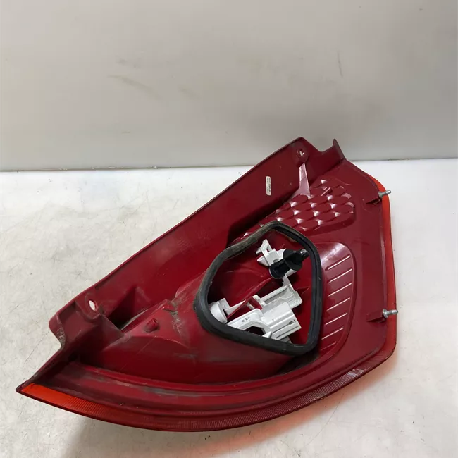 Fanale posteriore sinistro