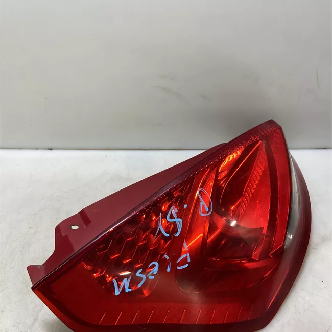 Fanale posteriore sinistro