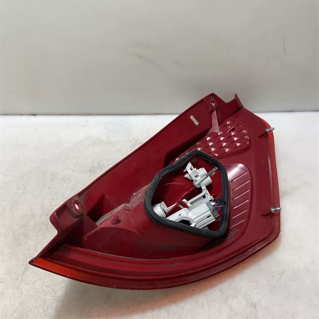 Fanale posteriore sinistro