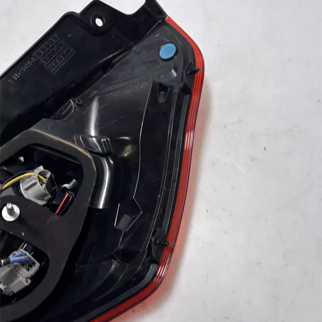 Fanale posteriore sinistro Livello 6