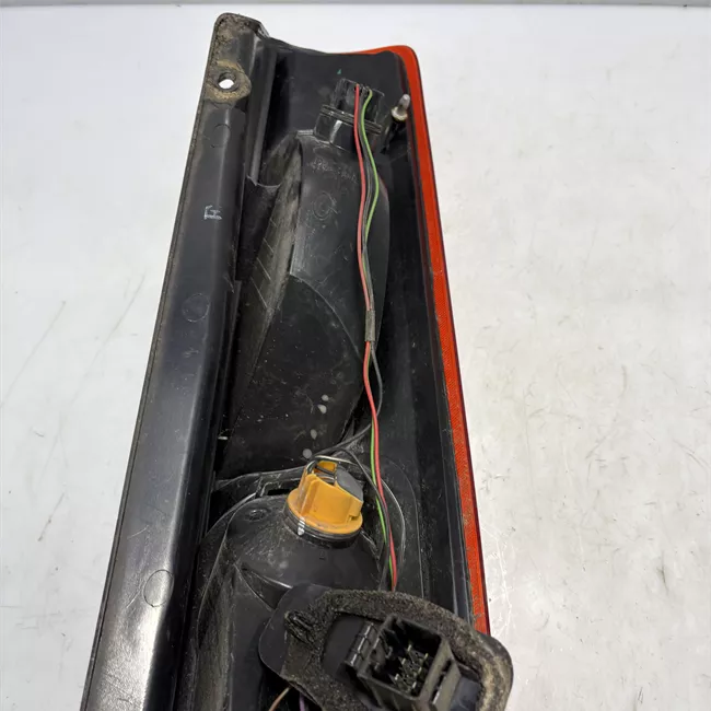 Fanale posteriore sinistro