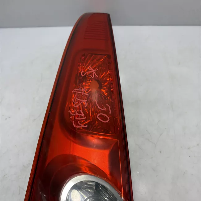 Fanale posteriore sinistro