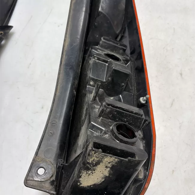 Fanale posteriore sinistro